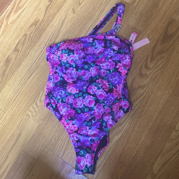 Victoria's Secret Other - Victoria’s Secret VS Bling 1 piece swimsuit size small NWT